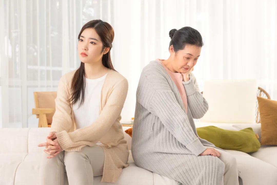 阿姨上戶時如何與急躁雇主相處？高級家政服務員教你3個方法！