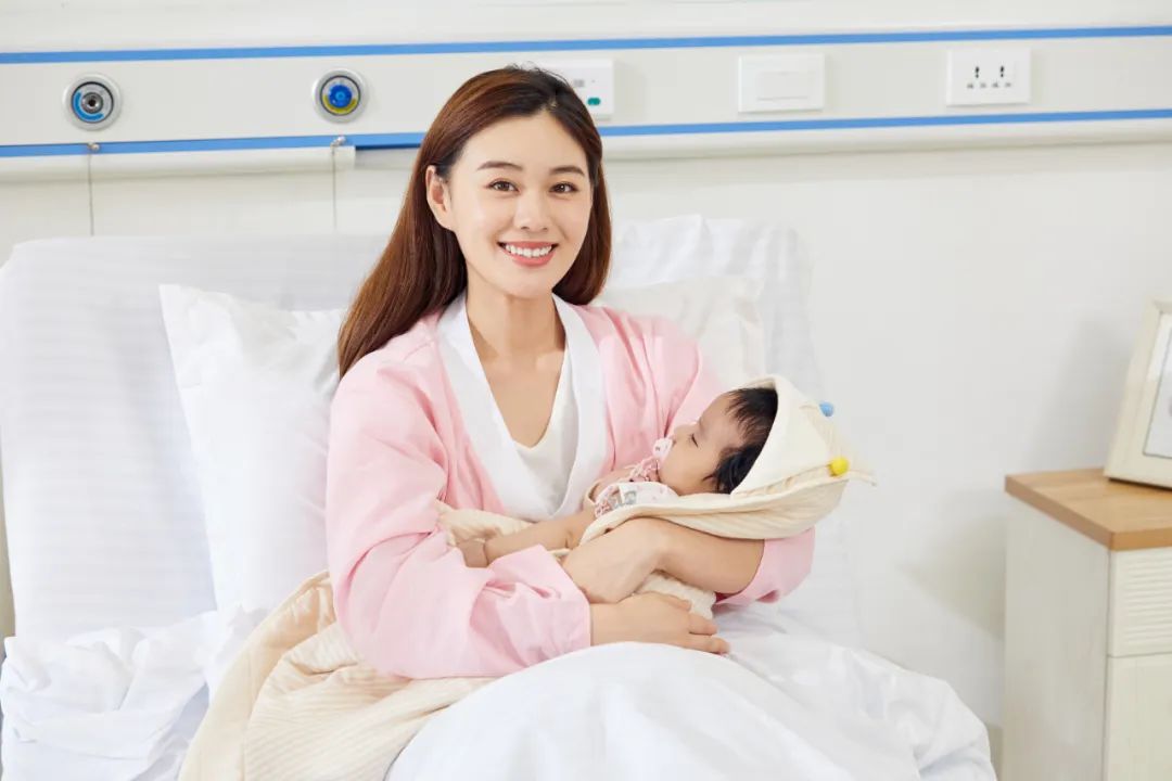 哺乳期寶媽奶水不夠吃怎么辦？育嬰師教你5招成功追奶！