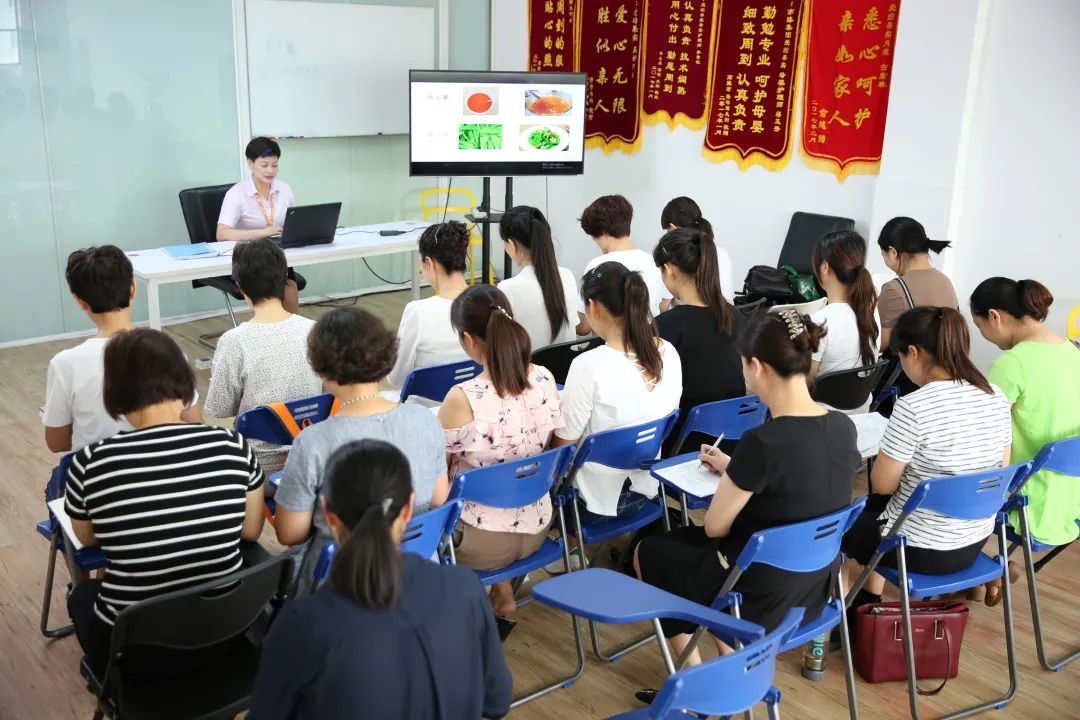 新人創業開家政公司，想賺錢必須注意這4件事！